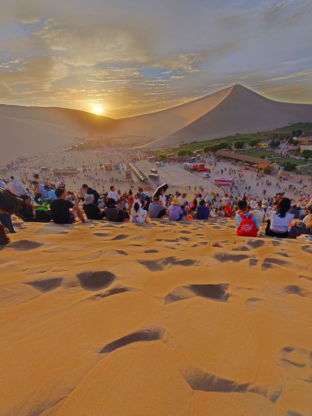 鸣沙山月牙泉旅行图片 7