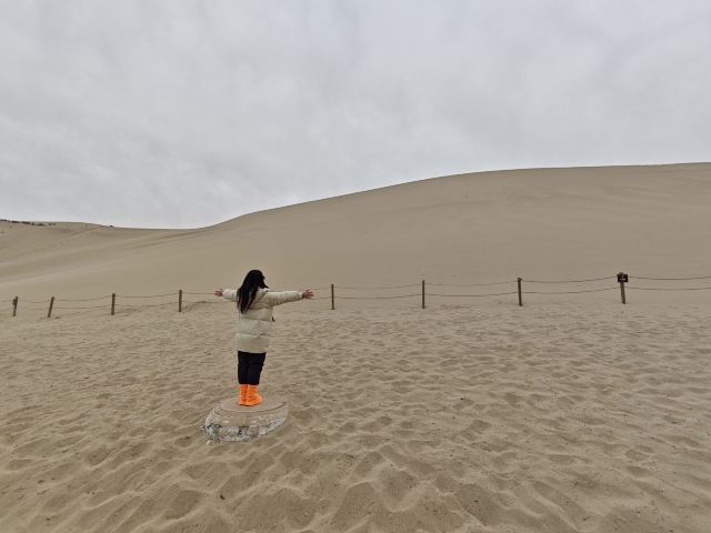 鸣沙山月牙泉旅行图片 3