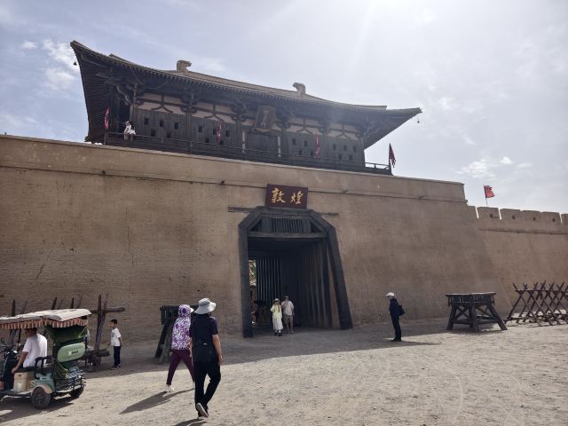 敦煌古城旅行图片 1