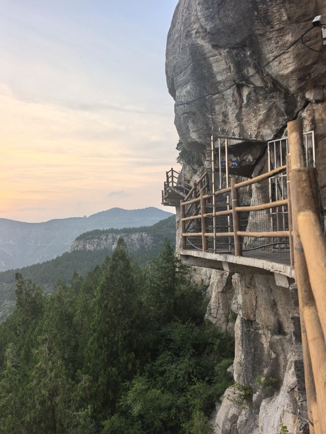 青铜山大峡谷旅行图片 3