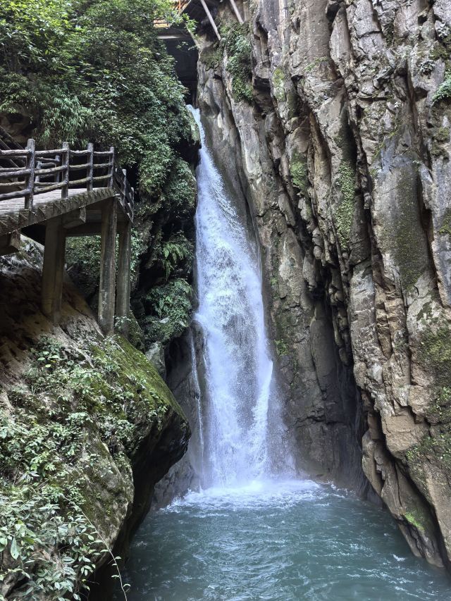 尼珠河大峡谷生态文化旅游区旅行图片 1