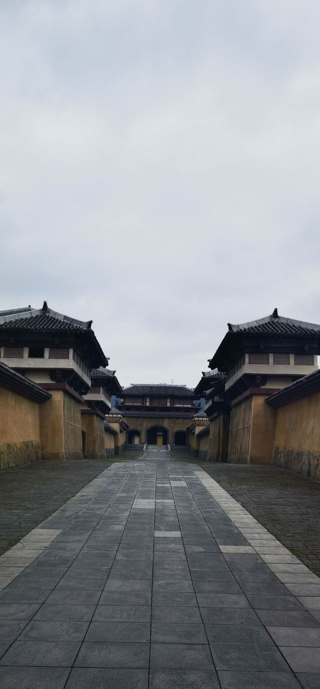 都匀秦汉影视城旅行图片 1