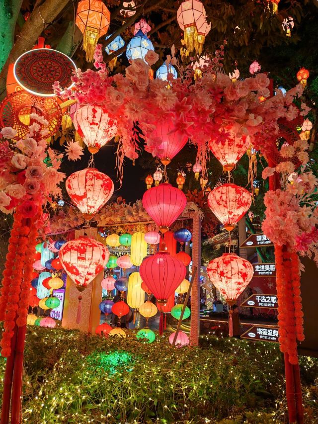 南宁方特东盟神画旅行图片 1
