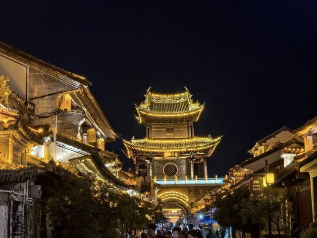 巍宝山景区旅行图片 3