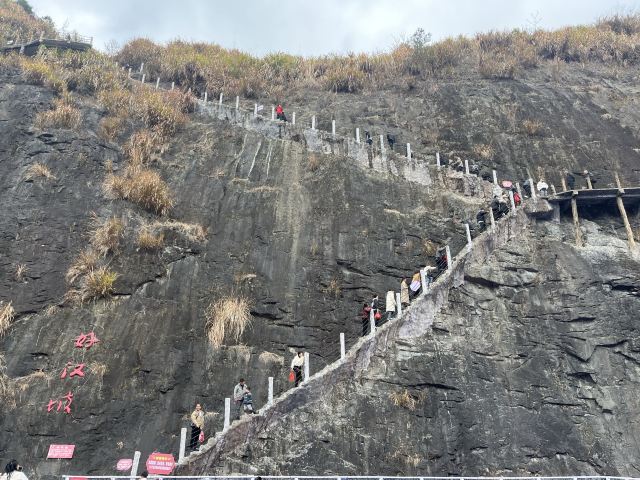 矿坑冰城旅行图片 2