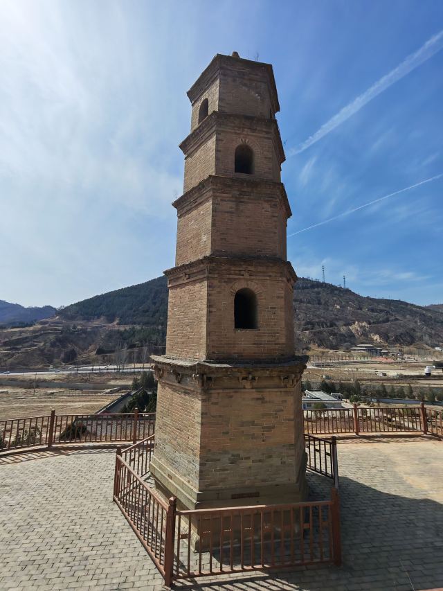 钟山石窟旅行图片 2