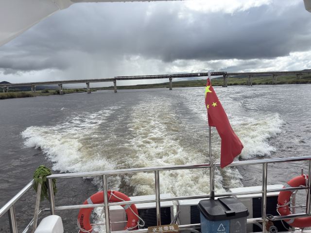 室韦界河游船旅行图片 4