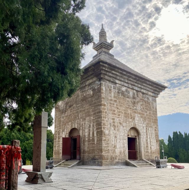 四门塔旅行图片 1