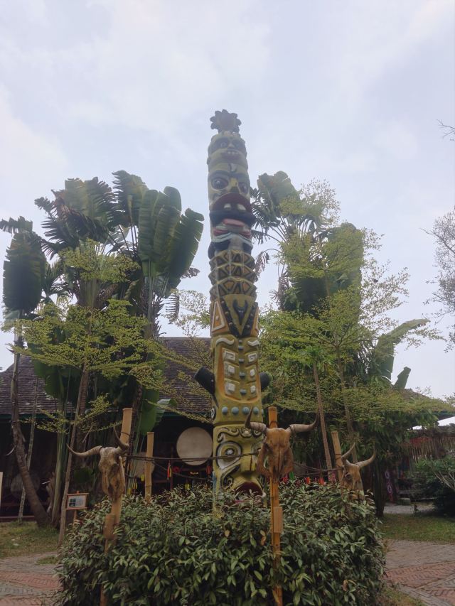 基诺山寨景区旅行图片 4