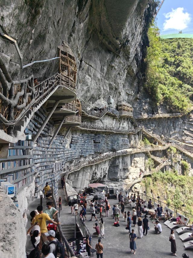 罗城棉花天坑旅游度假区-小卖部旅行图片 3