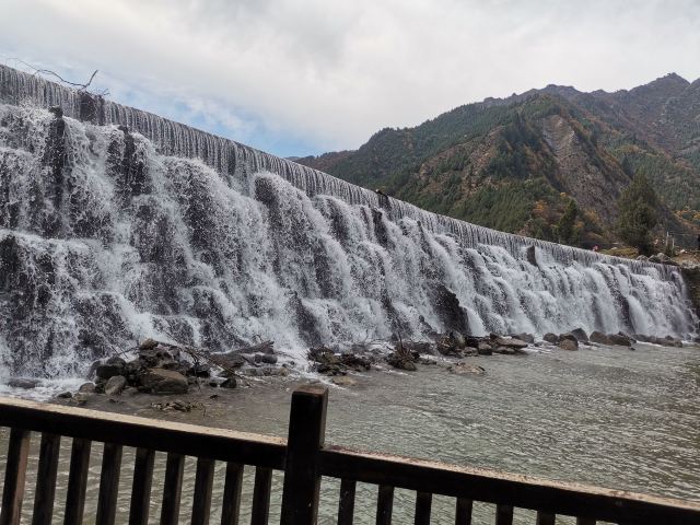 青海互助北山国家森林地质公园浪士当中心景区(暂停开放)旅行图片 5