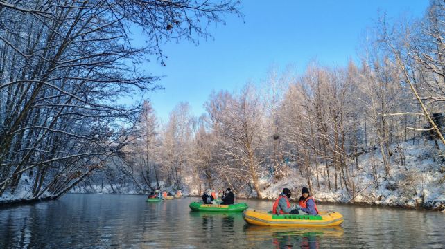 长白山水色漂流