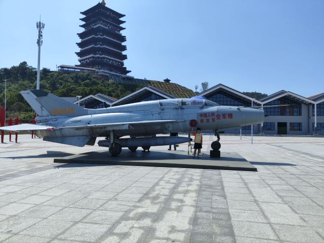 九江舰旅行图片 1