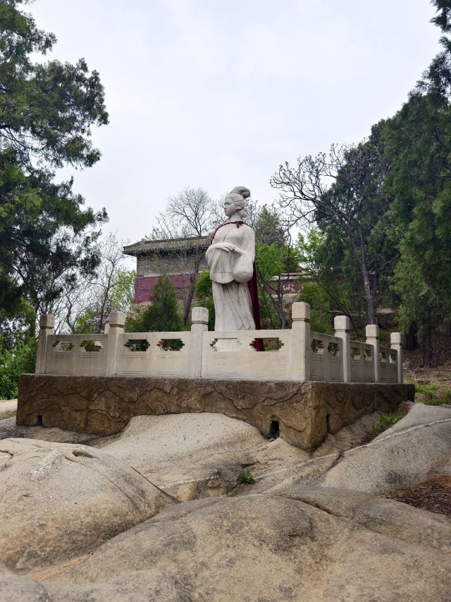 孟姜女庙旅行图片 1