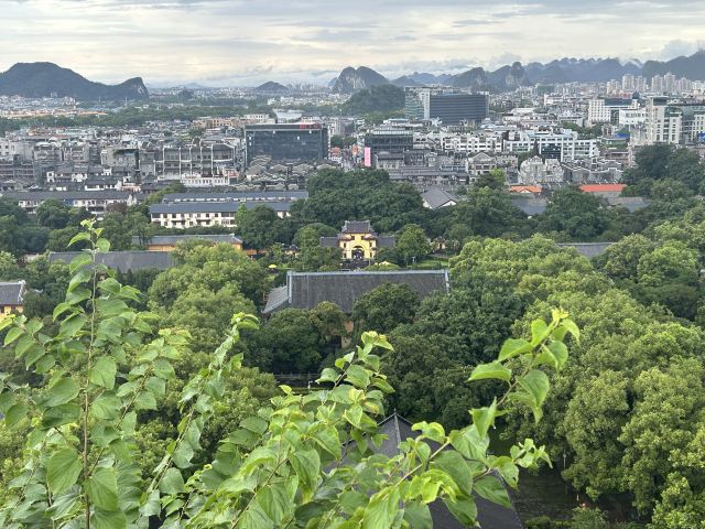 独秀峰·王城景区旅行图片 4