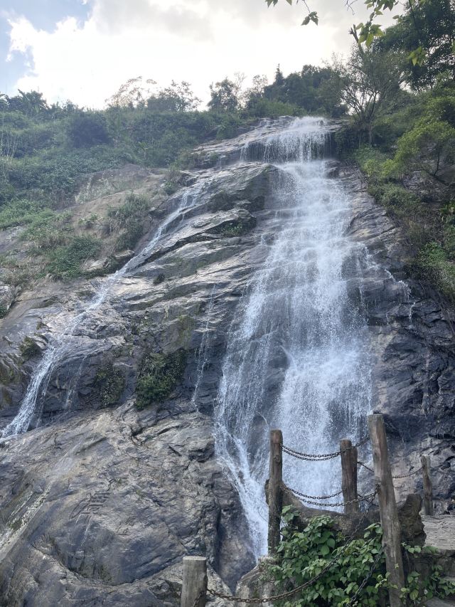 海南百花岭热带雨林文化旅游区-小卖部旅行图片 1