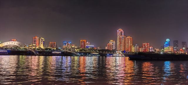 武汉观光游船(中华路1号码头)旅行图片 4