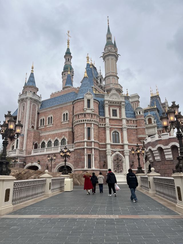 迪士尼小镇钟楼旅行图片 1