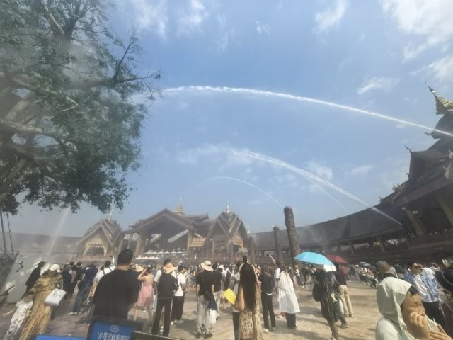 西双版纳傣族园旅行图片 5