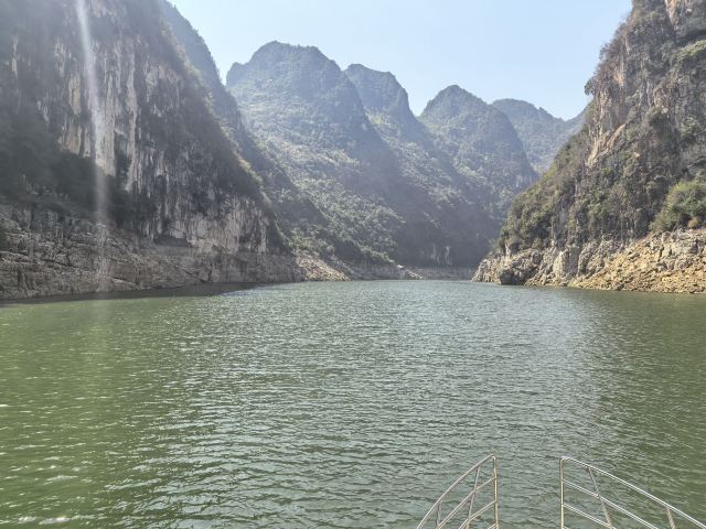 万峰湖红椿船舶旅游乘船区旅行图片 1