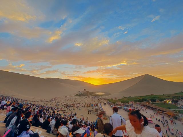 鸣沙山月牙泉旅行图片 6