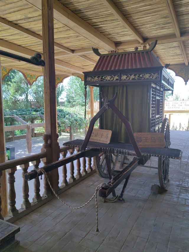 吐鲁番郡王府旅行图片 8