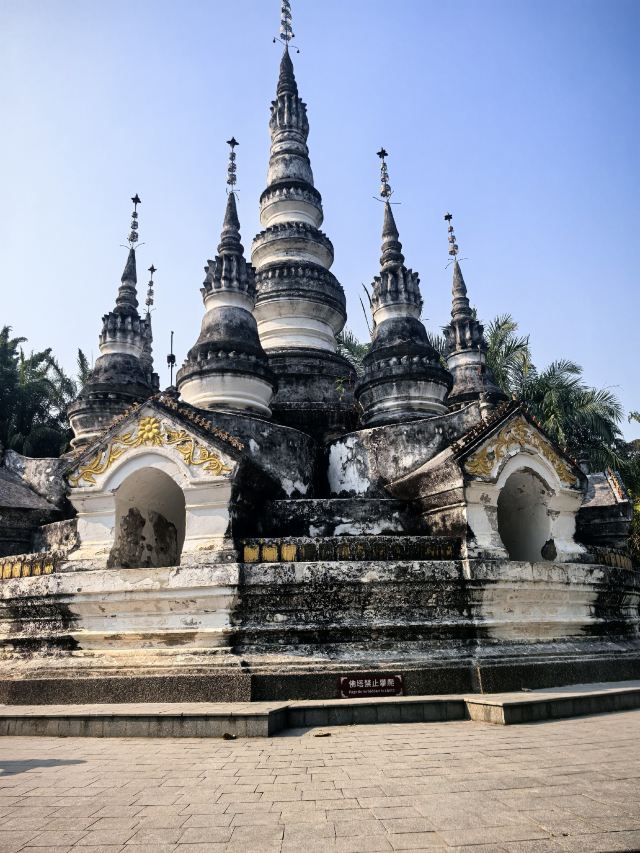 曼听御花园景区旅行图片 3