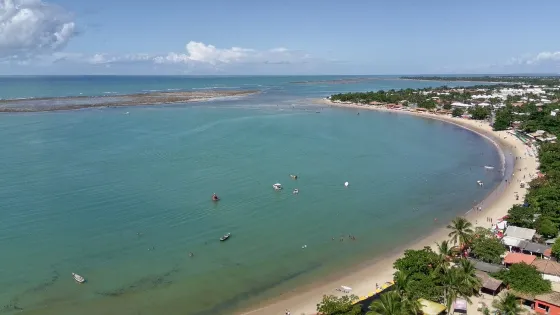 Coroa Vermelha Beach