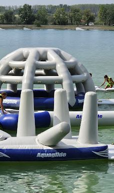 Rukkel-tó Waterpark-塔基索尼