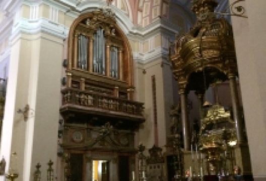 Colegiata del Santo Sepulcro景点图片