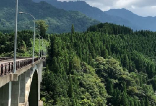 神原渓谷大桥景点图片