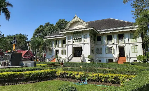 Khum Chao Luang
