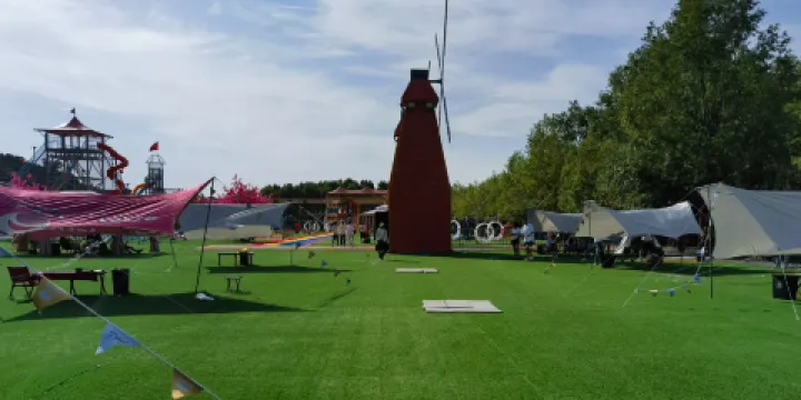 大風車冰雪遊樂園