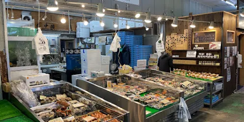 泉佐野漁協青空市場