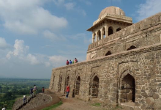 Rani Roopmati Palace景点图片