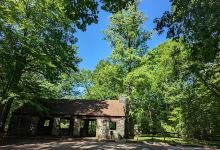 Glen Artney Picnic Shelter #66景点图片