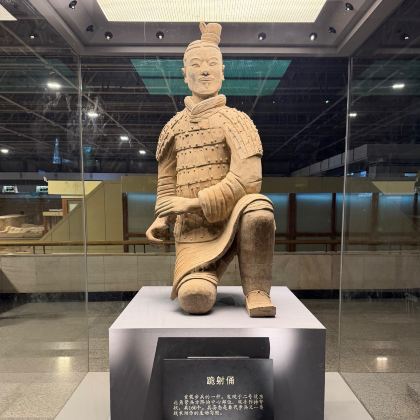 西安+秦始皇帝陵博物院(兵马俑)+华清宫2日跟团游