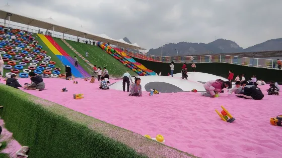 南丹縣寶寶熊遊樂園