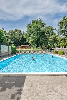 Het Verscholen Dorp, Bungalowpark-哈尔德韦克