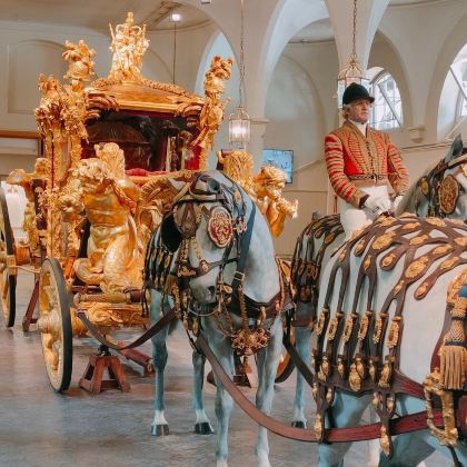 英国13日12晚拼小团