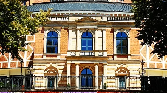 拜羅伊特節日劇院