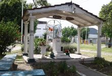 Plaza Longo景点图片