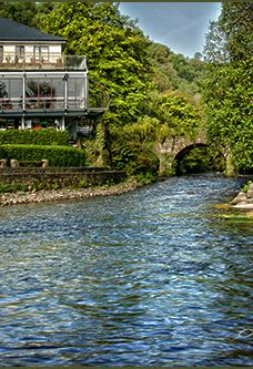 Square Meeting of the Waters-Carapina