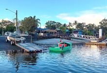 Barnacles Dolphin Centre景点图片