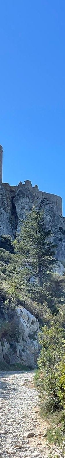 克里比城堡-屈屈尼昂