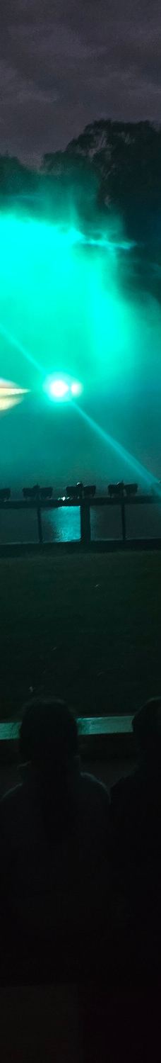 澳大利亚斯旺希尔 · 《Heartbeat of the Murray》激光灯光秀-斯旺希尔