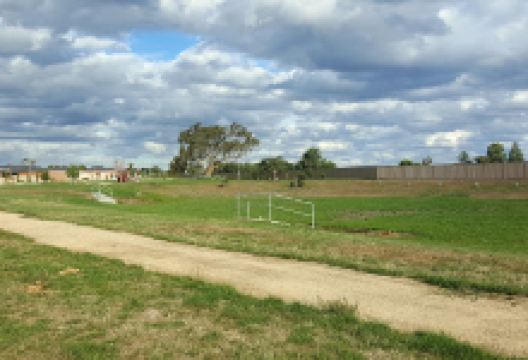 Robertson Place Reserve景点图片