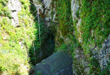 Natural Entrance From The Cave Of Aven D'Orgnac景点图片