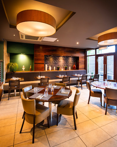 The Neighbourhood – Kitchen | Bar | Garden