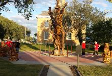 Estevan War Memorial景点图片